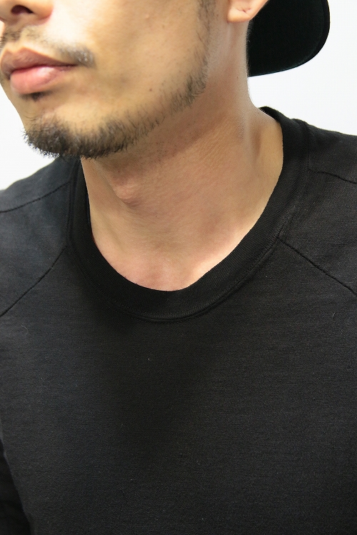 JULIUS 15SS シームドカットソーα BLACK「I.D.HEART」