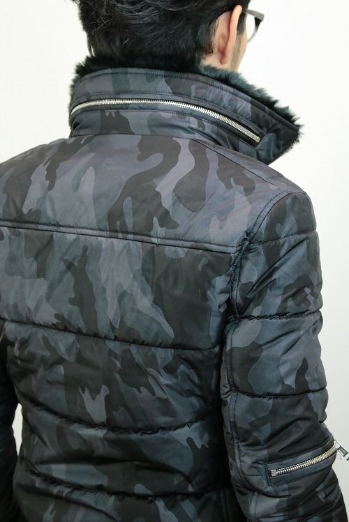 40%OFF】AKM フライトダウンジャケット MONO CAMO「I.D.HEART」