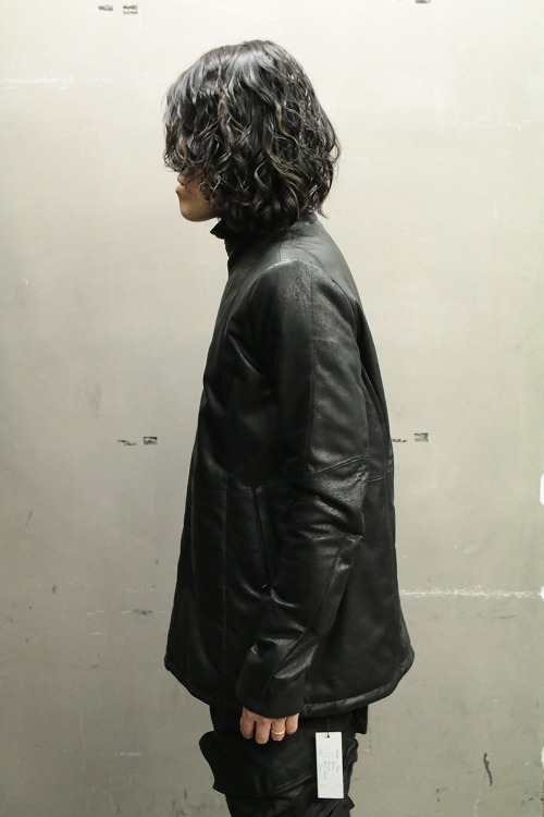 30%OFF】JULIUS ジャットネックジャケット BLACK「I.D.HEART」